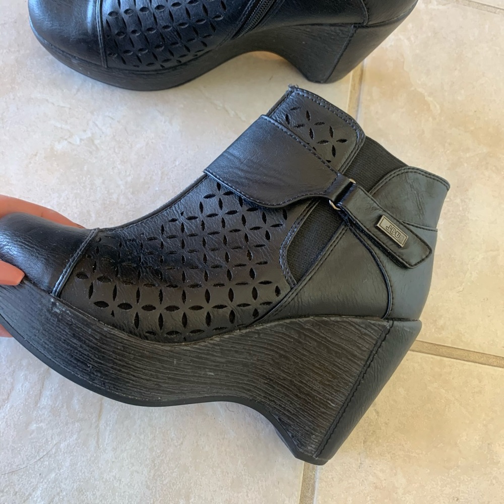 Wedges/booties